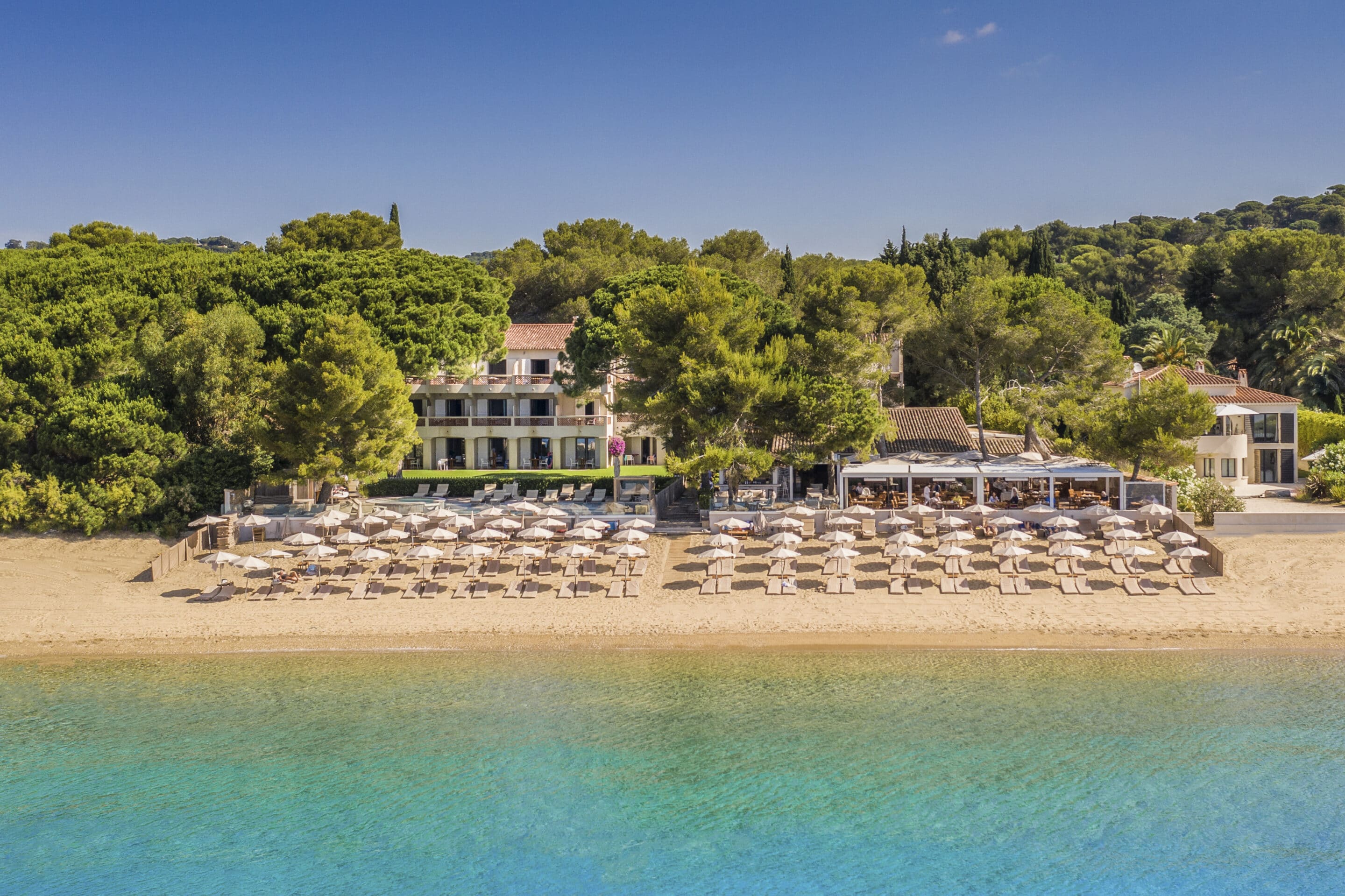 DJI_0928-HDR-Edit Plage et hôtel